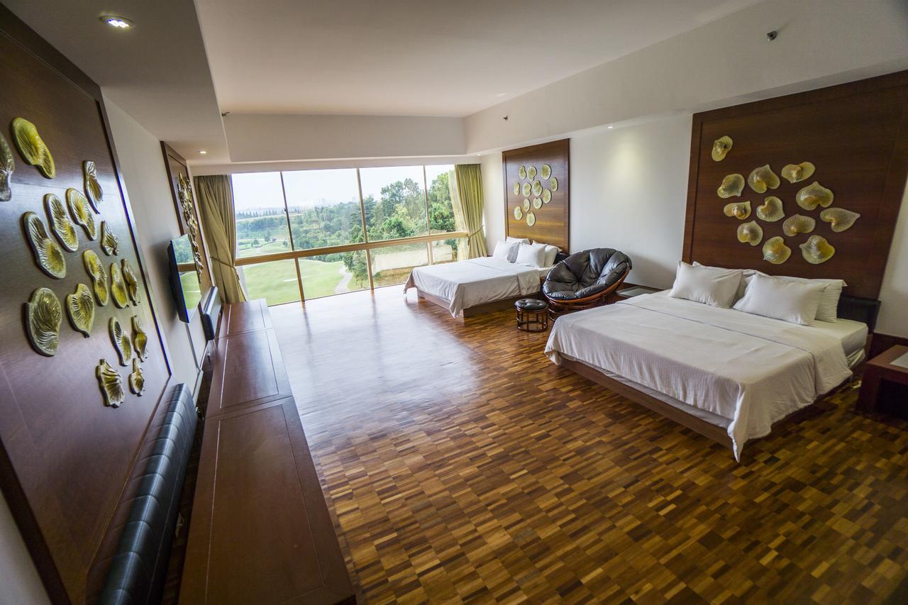 Austin Heights Golf & Hotel Resort Johor Bahru Exterior foto