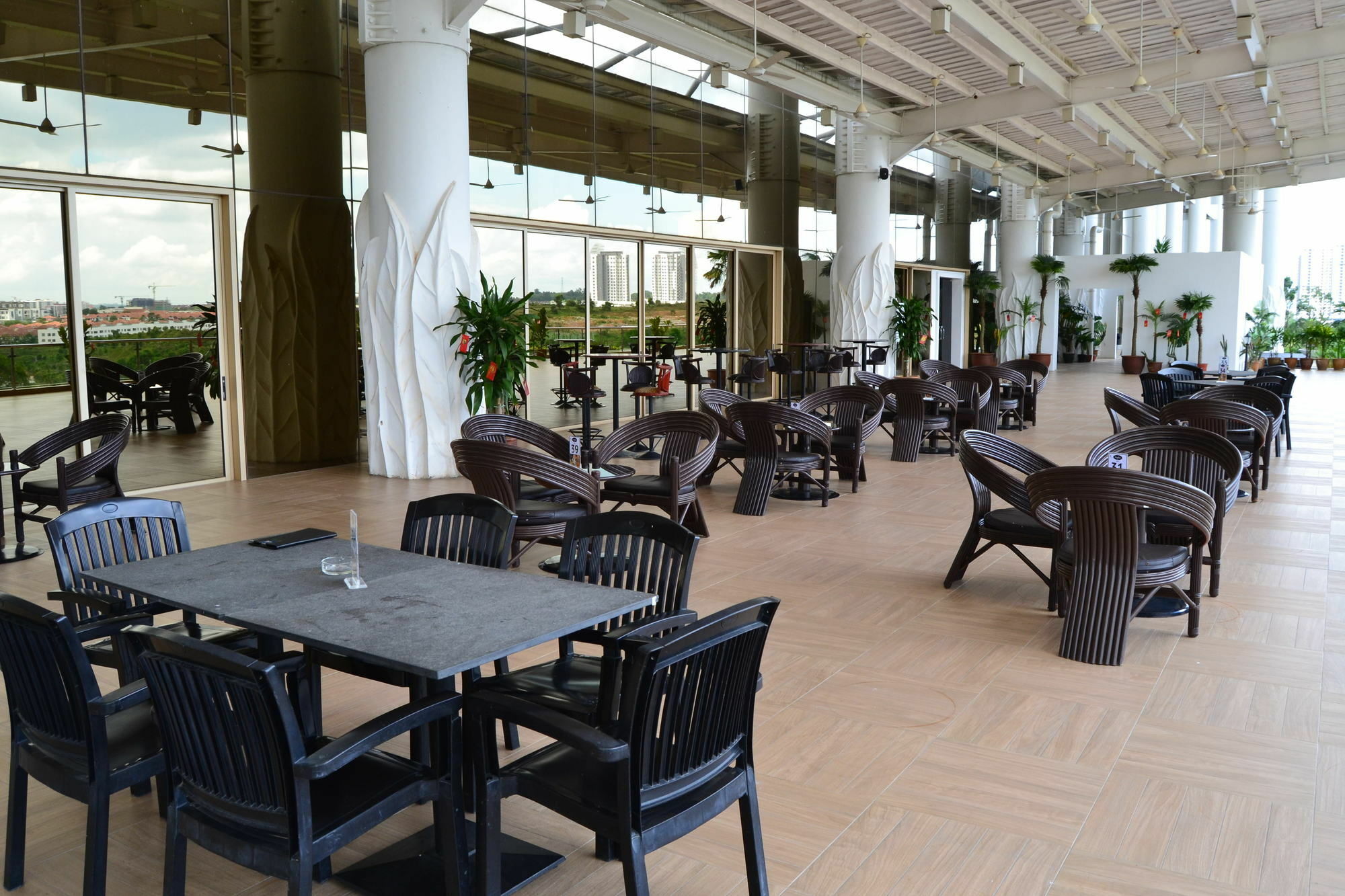 Austin Heights Golf & Hotel Resort Johor Bahru Exterior foto